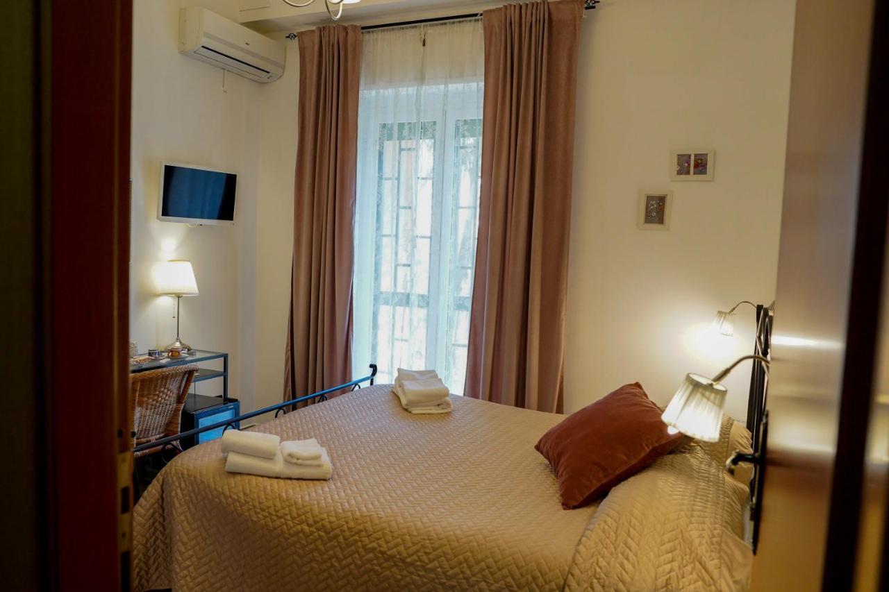 Anthea Bb Bed & Breakfast 2*