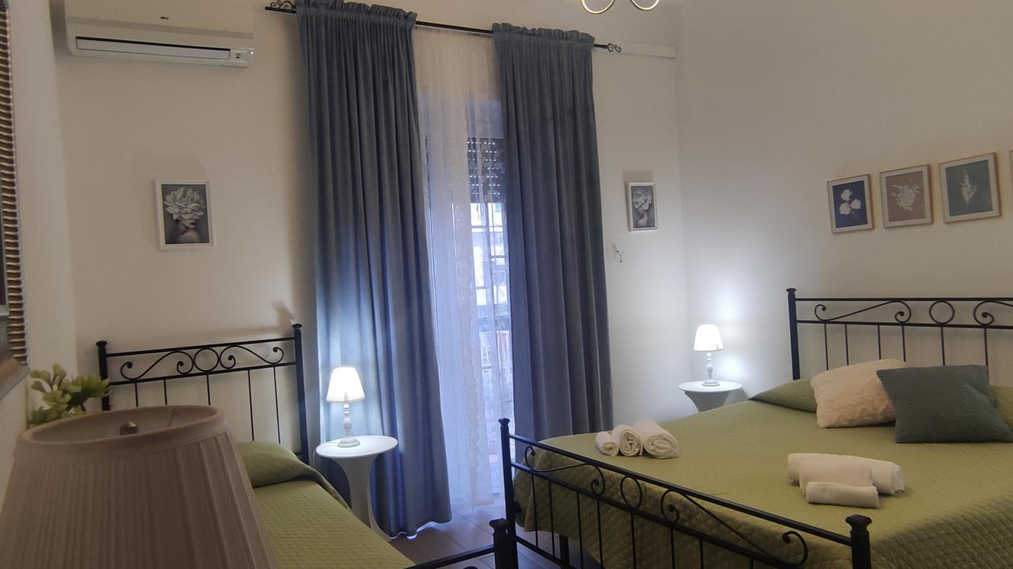Anthea Bb Naples